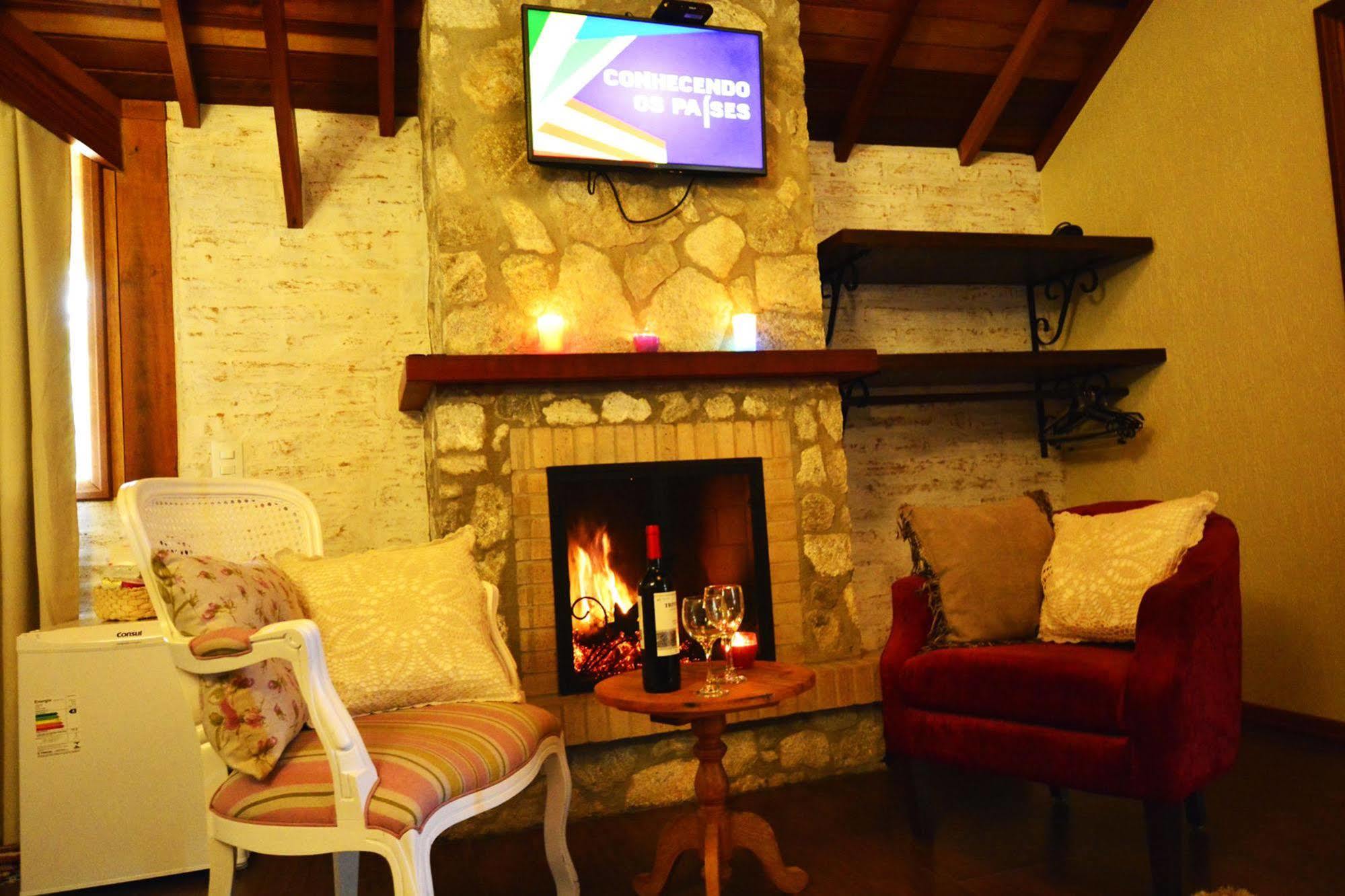 Pousada Villa Monte Verde Buitenkant foto