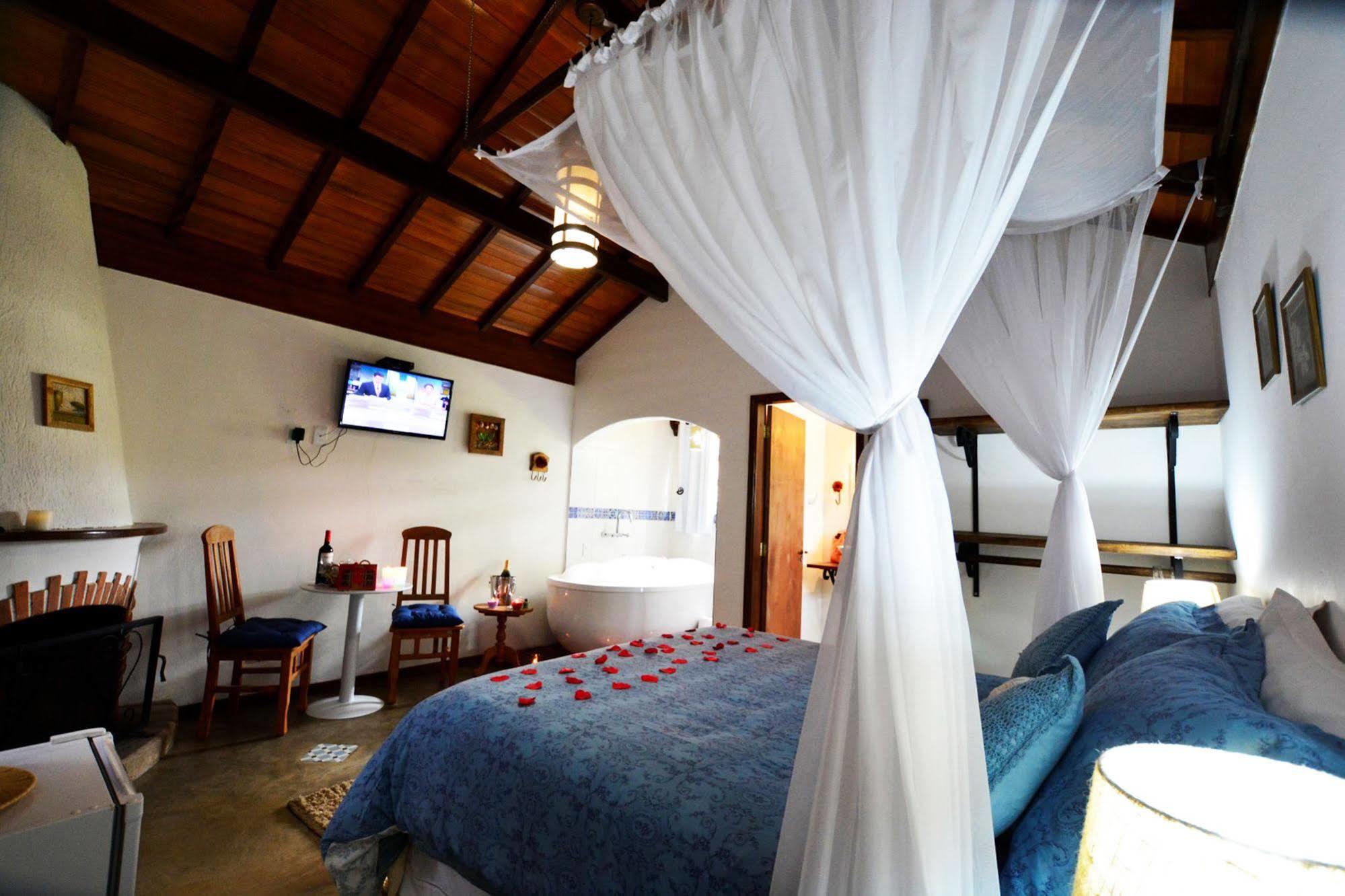 Pousada Villa Monte Verde Buitenkant foto
