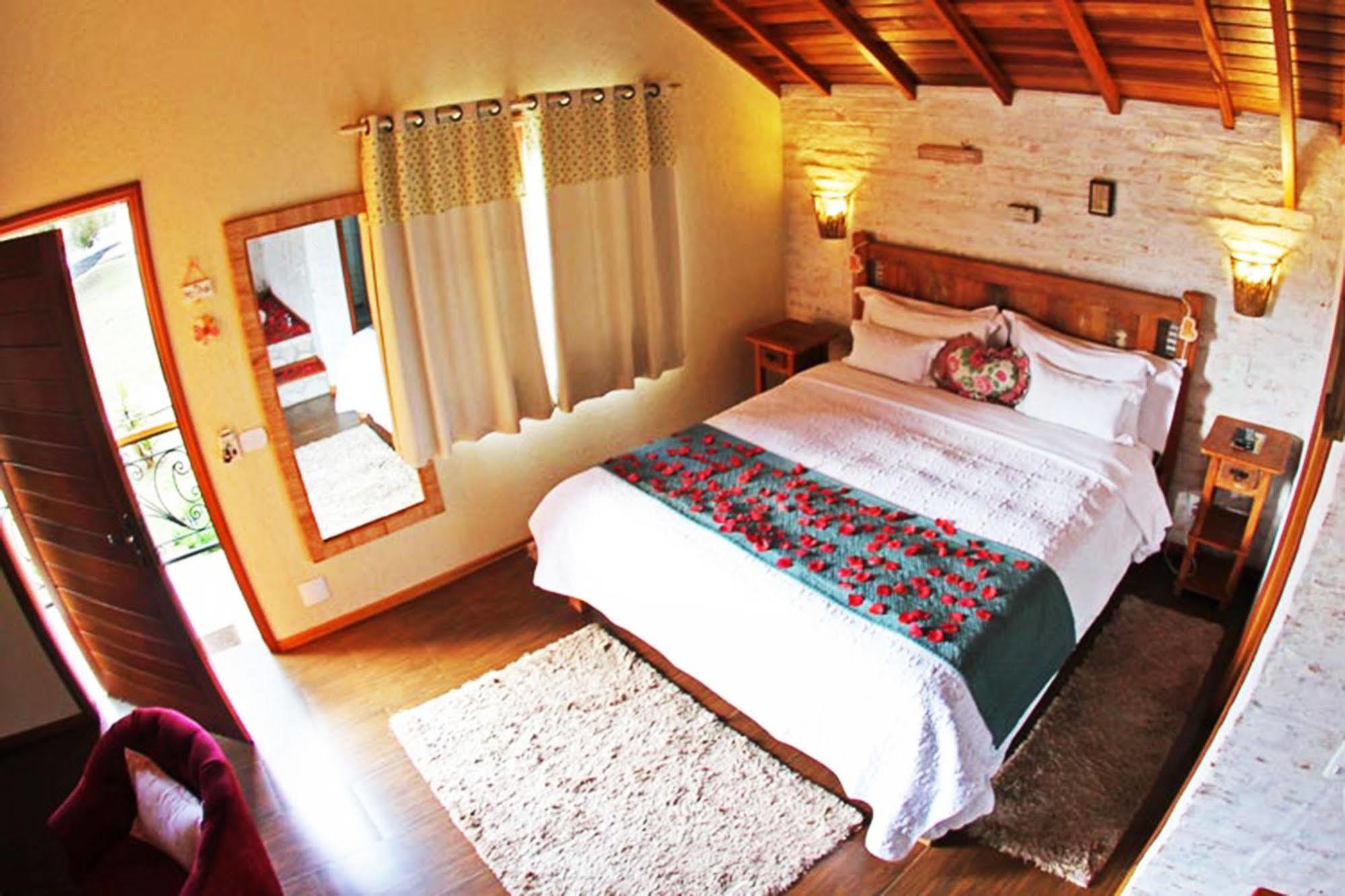 Pousada Villa Monte Verde Buitenkant foto