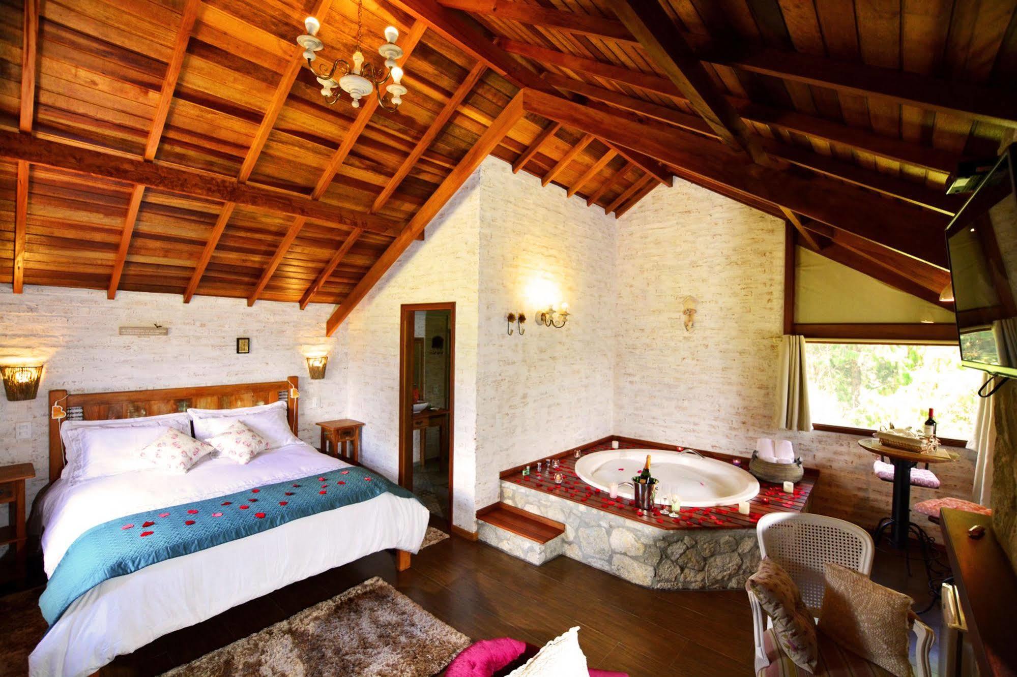 Pousada Villa Monte Verde Buitenkant foto
