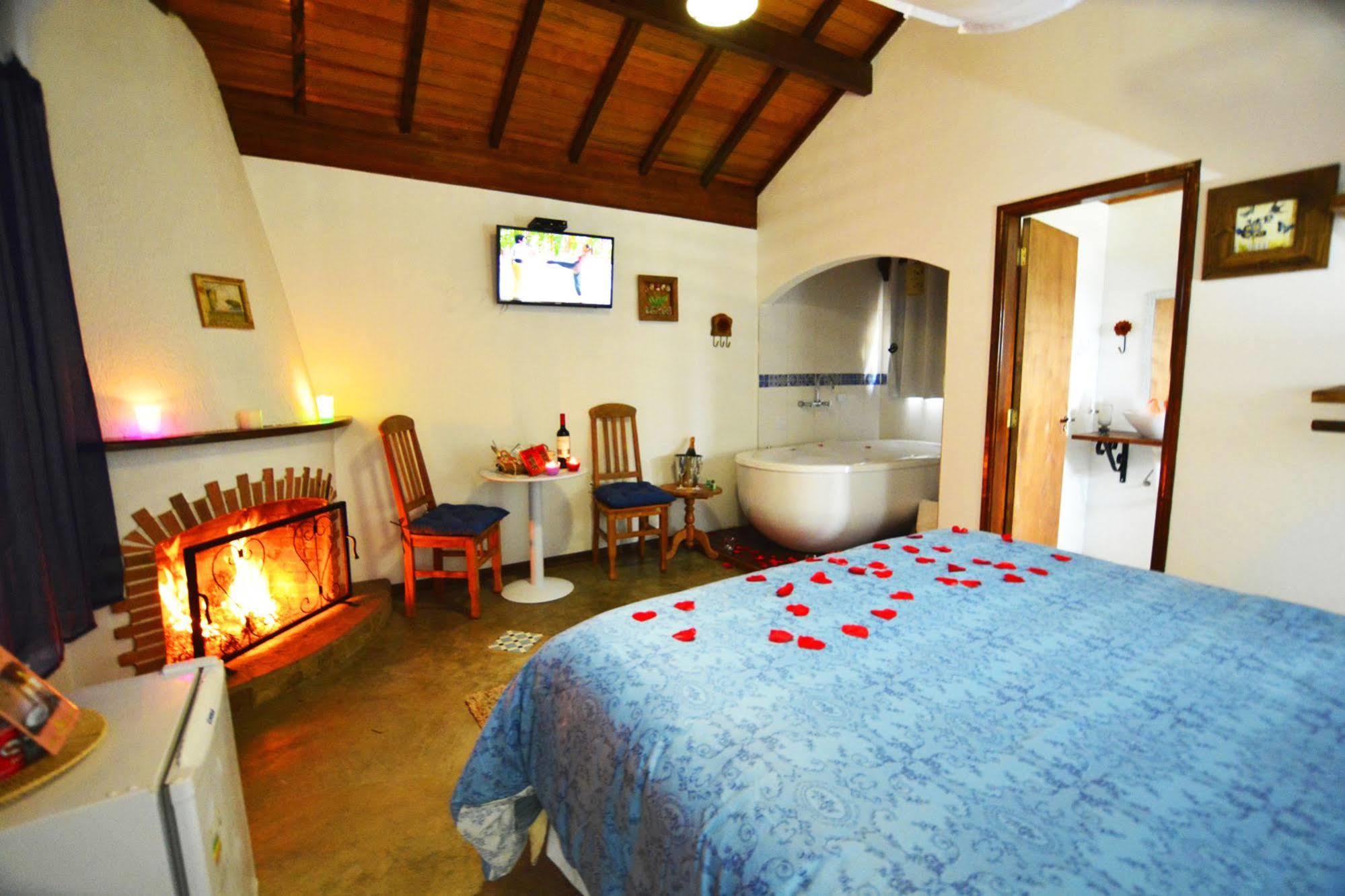 Pousada Villa Monte Verde Buitenkant foto